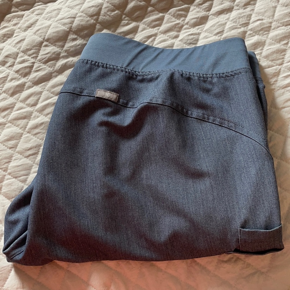 Heather denim scrub pants